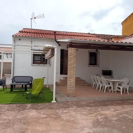 Labrador A 9k De Monfraguee Torrejon el Rubio